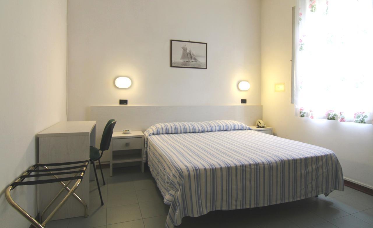 Hotel Garni Picnic Riccione Eksteriør bilde